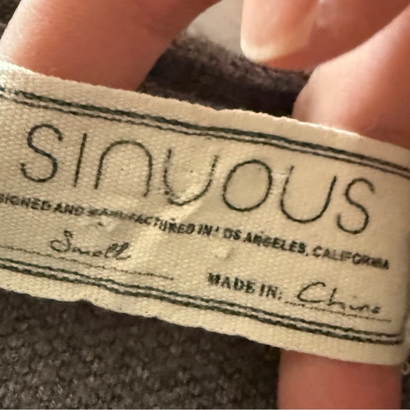 Elegant Charcoal Open-Front Women's Cape - Picture 4 of 4